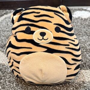 Kellytoy Squishmallow Tina Tiger Stripe Plush Pillow in Tan and Black. 8” 2018.